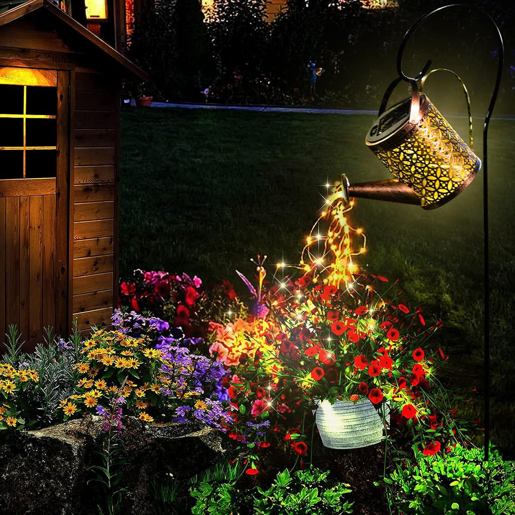 Solar Lights Outdoor Decorative, Solar Lantern Outdoor Hanging Waterproof Hollowed-Out Design, Decorative Retro Metal Solar Light with Hook Gardino