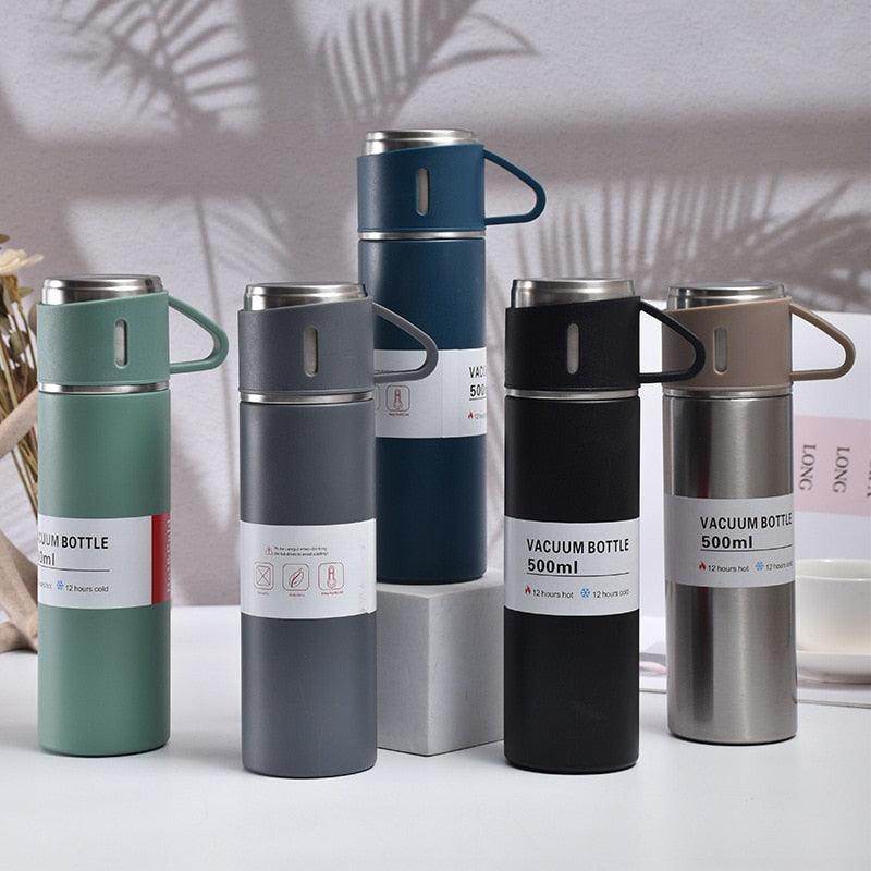 Latest Steel Vacuum Flask Set with 3 Stainless Steel Cups Combo - 500ml - Keeps HOT/Cold | Ideal Gift for Winter - Housewarming Random Color - Gardino
